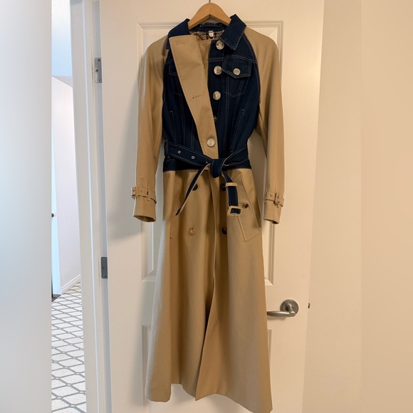 Burberry Runway Trench Coat IT 34 / US 0 | Italy NWT - Picture 9 of 11